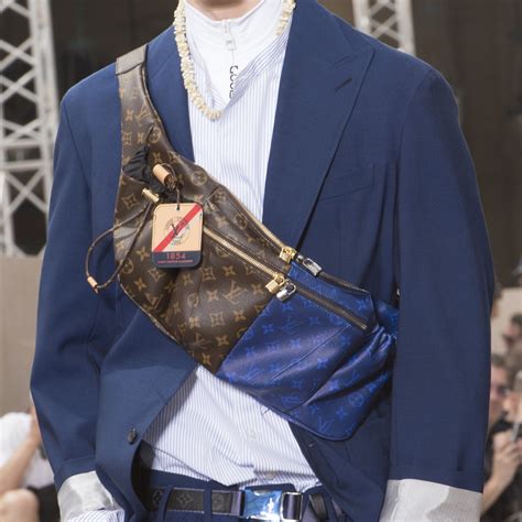 louis vuitton men's cross body.